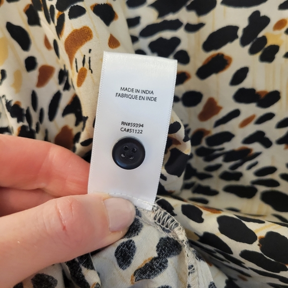 NWT Animal Cheetah Print Oversized Blouse Beach Lunch Lounge Top, Size S - Picture 8 of 8